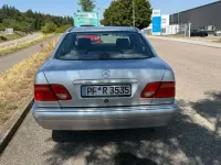 Gebraucht Mercedes E200 Classic 136 PS (100 kW) 1997 Silber Limousine