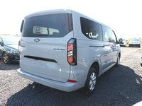 Neu Ford Transit Custom Limited 170 PS (125 kW) 2026 Digital aqua blue metallic Kombi