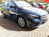 Gebraucht Mercedes B220 Progressive 190 PS (139 kW) 2019 Grau Van / Kleinbus