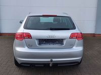 gebraucht Audi A3 Sportback 1.6 TDI Attraction SitzheizLMMFL