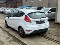 Gebraucht Ford Fiesta Champions Edition 60 PS (44 kW) 2012 Weiß Kleinwagen