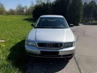 Second-hand Audi A4 101 CP (74 kW) 1995 Gri Berlinǎ