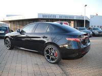 Gebraucht Alfa Romeo Giulia Premium 280 PS (205 kW) 2022 Nero vesuvio metallic Limousine