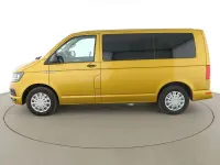 Używany VW Multivan Trendline 150 KM (110 kW) 2019 Złoty Minivan