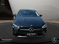Gebraucht Mercedes CLA180 Progressive 136 PS (100 kW) 2025 Kosmosschwarz Kombi