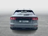 Gebraucht Audi Q8 Competition 286 PS (210 kW) 2023 Nardograu SUV