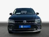 Gebraucht VW Tiguan Highline 150 PS (110 kW) 2020 Deep black perleffekt SUV
