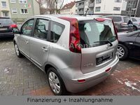 Gebraucht Nissan Note Acenta 88 PS (64 kW) 2010 Silber Kleinwagen