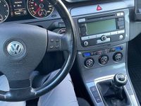 gebraucht VW Passat 1.6L mit neuem TÜV