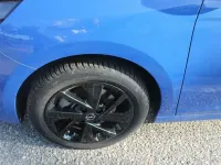 Gebraucht Opel Corsa 101 PS (74 kW) 2025 Voltaik blau Kleinwagen
