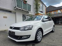 Gebraucht VW Polo Life 75 PS (55 kW) 2014 Weiß Kleinwagen