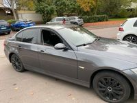 gebraucht BMW 320 i e90