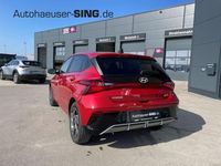 Neu Hyundai i20 90 PS (66 kW) 2025 Rot Kleinwagen