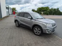 Gebraucht Suzuki Vitara Comfort 120 PS (88 kW) 2016 Grau SUV
