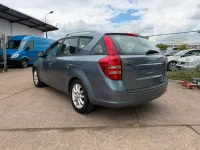 Gebraucht Kia Ceed Sportswagon EX 116 PS (85 kW) 2008 Blau Kombi