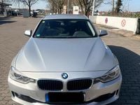 Gebraucht BMW 318 150 PS (110 kW) 2013 Silber Kombi