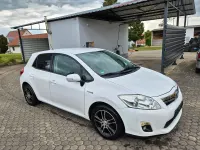 Gebraucht Toyota Auris 99 PS (72 kW) 2011 Weiß Kleinwagen