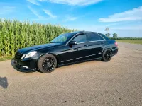 Gebraucht Mercedes E300 AMG 204 PS (150 kW) 2010 Schwarz Limousine