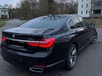 Gebraucht BMW 730 Performance 265 PS (194 kW) 2017 Schwarz Limousine
