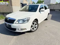 Gebraucht Skoda Octavia Elegance 160 PS (117 kW) 2013 Candyweiss Kombi
