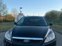 Gebraucht Ford Focus 116 PS (85 kW) 2008 Schwarz Kleinwagen