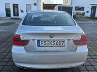 Gebraucht BMW 325 218 PS (160 kW) 2005 Grau Limousine