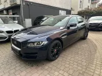 Second-hand Jaguar XE 250 CP (183 kW) 2017 Albastru Berlinǎ