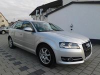 Gebraucht Audi A3 Ambiente 125 PS (91 kW) 2010 Silber Kleinwagen