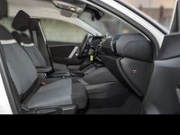 Gebraucht Citroën C4 Feel 131 PS (96 kW) 2023 Weiß Limousine
