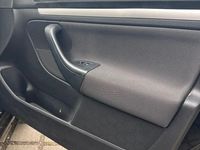 Gebraucht VW Golf VI Highline 105 PS (77 kW) 2011 Schwarz Kleinwagen