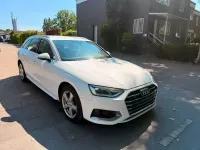 Gebraucht Audi A4 Sport 204 PS (150 kW) 2022 Weiß Kombi