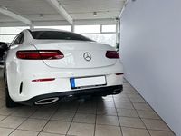 Gebraucht Mercedes E300 258 PS (189 kW) 2019 Weiß Coupé