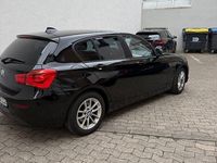 Gebraucht BMW 118 Advantage 136 PS (100 kW) 2017 Schwarz Kleinwagen