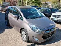 Gebraucht Hyundai ix20 90 PS (66 kW) 2012 Braun Kleinwagen