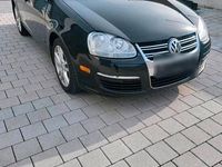 Gebraucht VW Jetta 140 PS (102 kW) 2008 Schwarz Limousine
