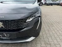 Gebraucht Peugeot 5008 Allure 131 PS (96 kW) 2022 Schwarz SUV