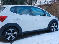 Gebraucht Hyundai ix20 90 PS (66 kW) 2014 Weiß Kleinwagen