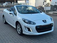 Gebraucht Peugeot 308 CC Roland Garros 156 PS (114 kW) 2012 Weiß Cabrio