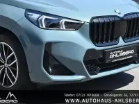 Gebraucht BMW X1 M Sport 163 PS (119 kW) 2024 Cape york gruen (metallic) SUV