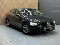 Gebraucht VW Passat 150 PS (110 kW) 2021 Grau Limousine