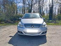 Gebraucht Mercedes B170 116 PS (85 kW) 2008 Silber Van / Kleinbus