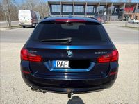 Gebraucht BMW 530 258 PS (189 kW) 2012 Blau Kombi
