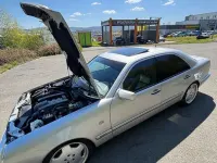 Gebraucht Mercedes E320 224 PS (164 kW) 1998 Schwarz Limousine