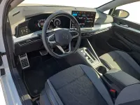 Gebraucht VW Golf VIII Goal 150 PS (110 kW) 2025 Oryxweiß perlmutteffekt Limousine