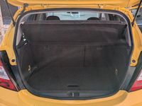 Second-hand Opel Corsa Edition 95 CP (69 kW) 2011 Galben Hatchback