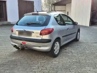 Gebraucht Peugeot 206 90 PS (66 kW) 2001 Silber Kleinwagen