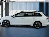 Gebraucht VW Golf VIII R-line 150 PS (110 kW) 2025 Weiß Kombi