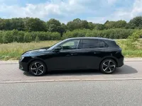 Gebraucht Opel Astra Edition 131 PS (96 kW) 2024 Schwarz Kleinwagen