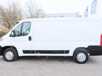 Gebraucht Opel Movano Edition 140 PS (102 kW) 2024 Weiss / lackierung weiss icy/typ aussenv Van