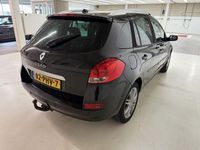 Gebraucht Renault Clio II 75 PS (55 kW) 2011 Schwarz Kombi